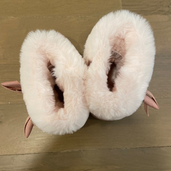 Never worn Joe Fresh Kids Pink Sparkle Furry Boots - Picture 2 of 7